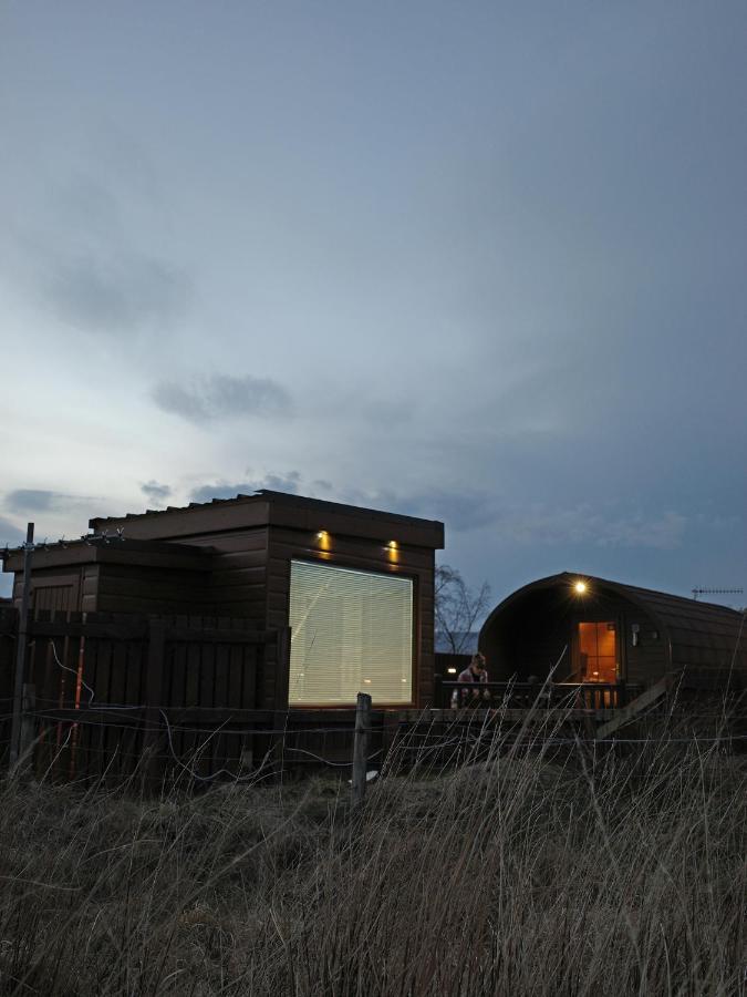 Highland Stays - Ben View Studio Pod & Jacuzzi Bath Fort William Eksteriør billede