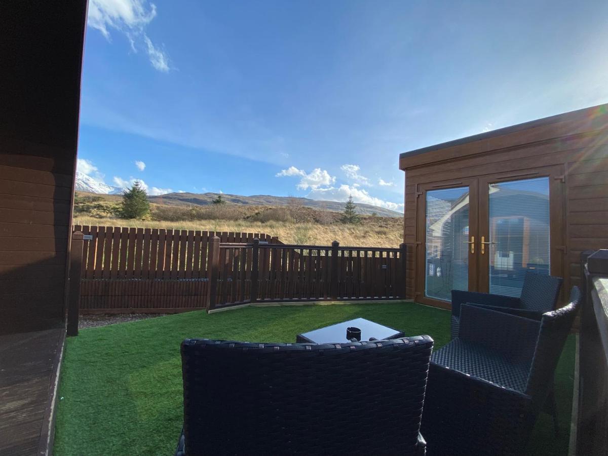 Highland Stays - Ben View Studio Pod & Jacuzzi Bath Fort William Eksteriør billede